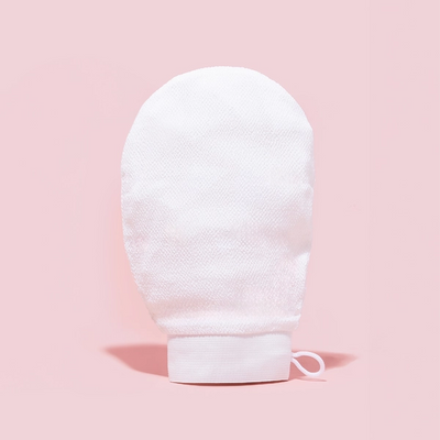 Glow Glove: Exfoliate dead skin